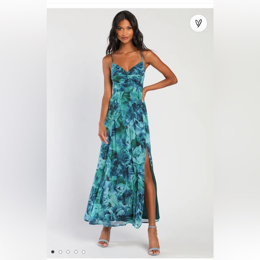 Lulu’s Front Twist Dress